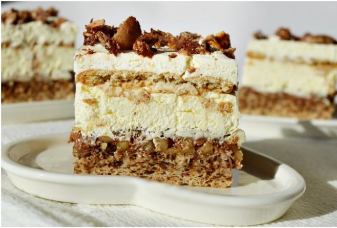 Prajituri cu nuca - 10 retete care iti lasa gura apa