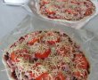 Pizza de casa cu somon si sunca-5