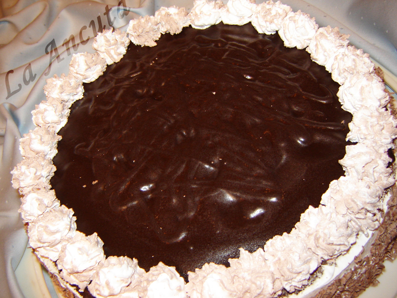 Tort Amandina