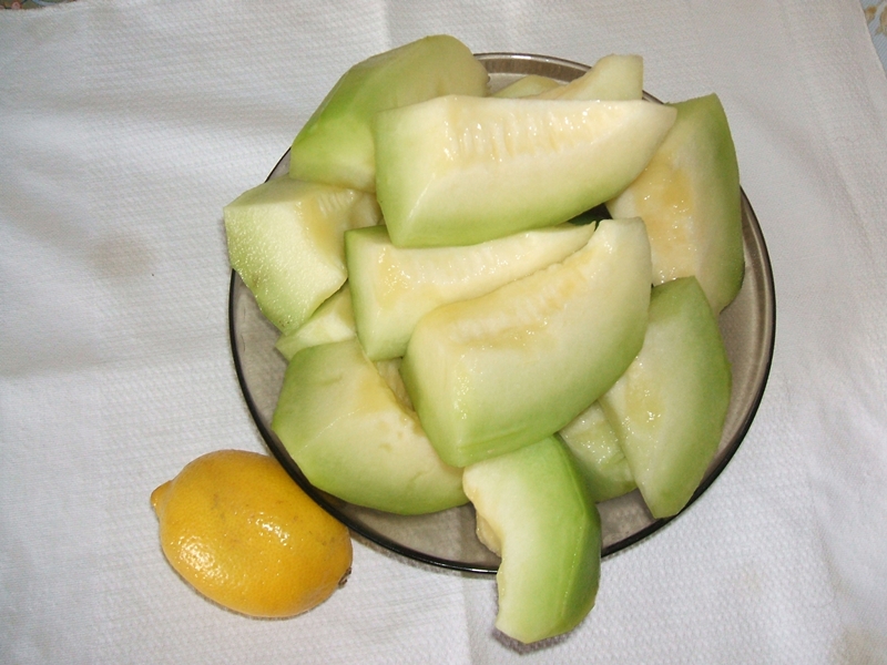 Sorbet de pepene galben cu lamaie