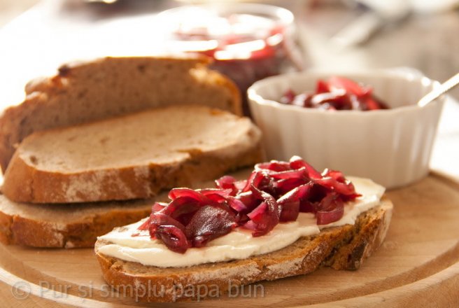 Chutney de ceapă roșie