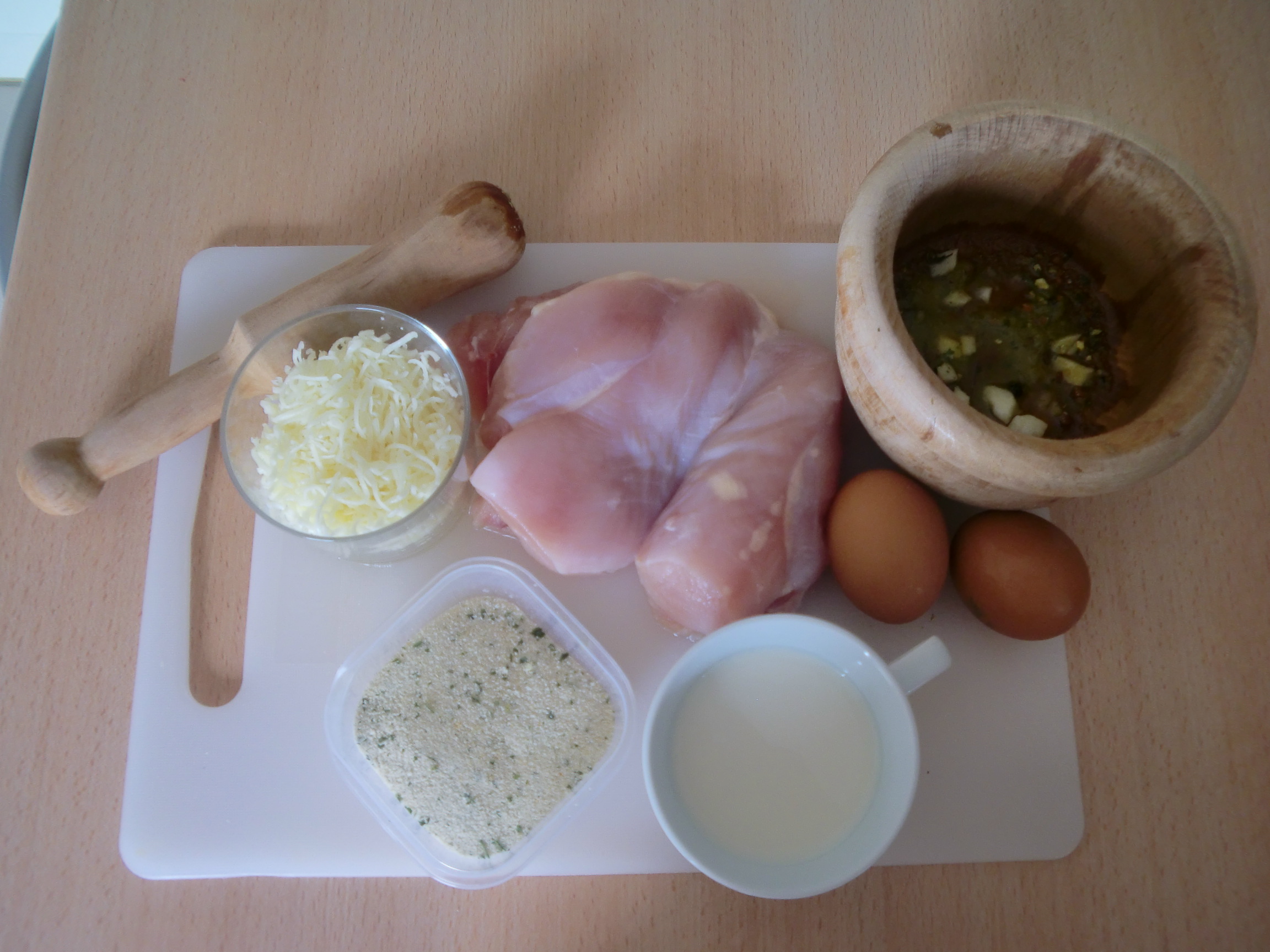 Nuggets de pollo con especias (Nugets de pui bine aromati)