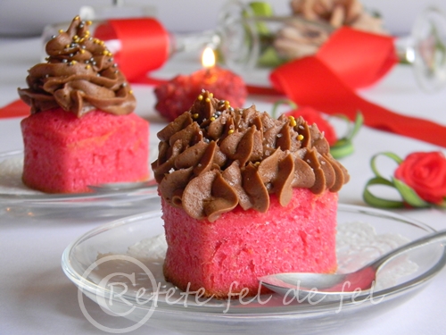 CUPCAKES pentru VALENTINE'S DAY