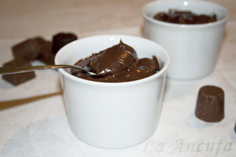 Crema de ciocolata