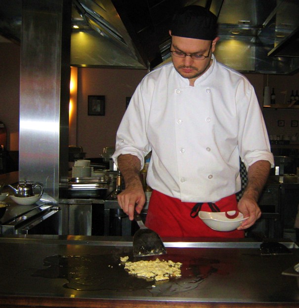 Orez prajit cu ou – varianta in stilul teppanyaki