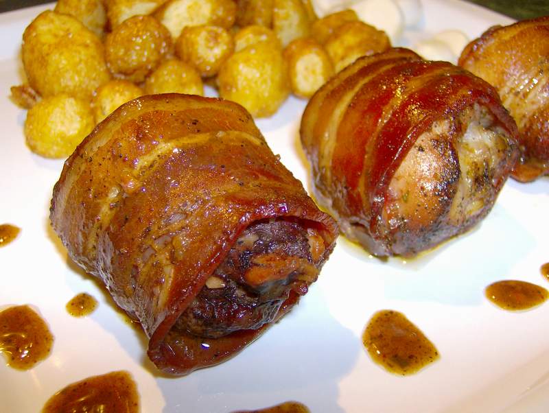 Ciocanele in bacon la cuptor