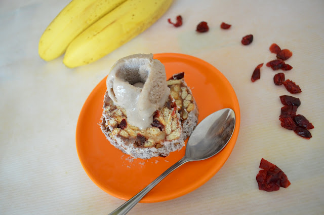 Salam de biscuiti reteta cu inghetata de banane