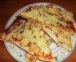 Pizza cu branza de casa-7