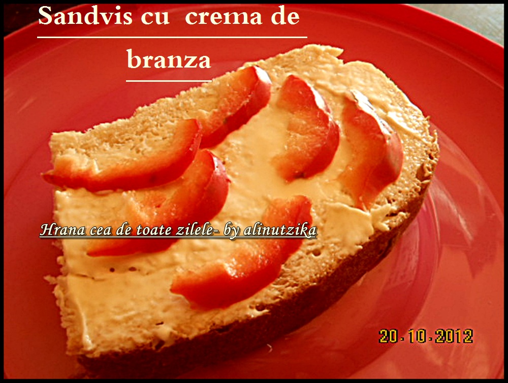 Sandvis cu crema de branza