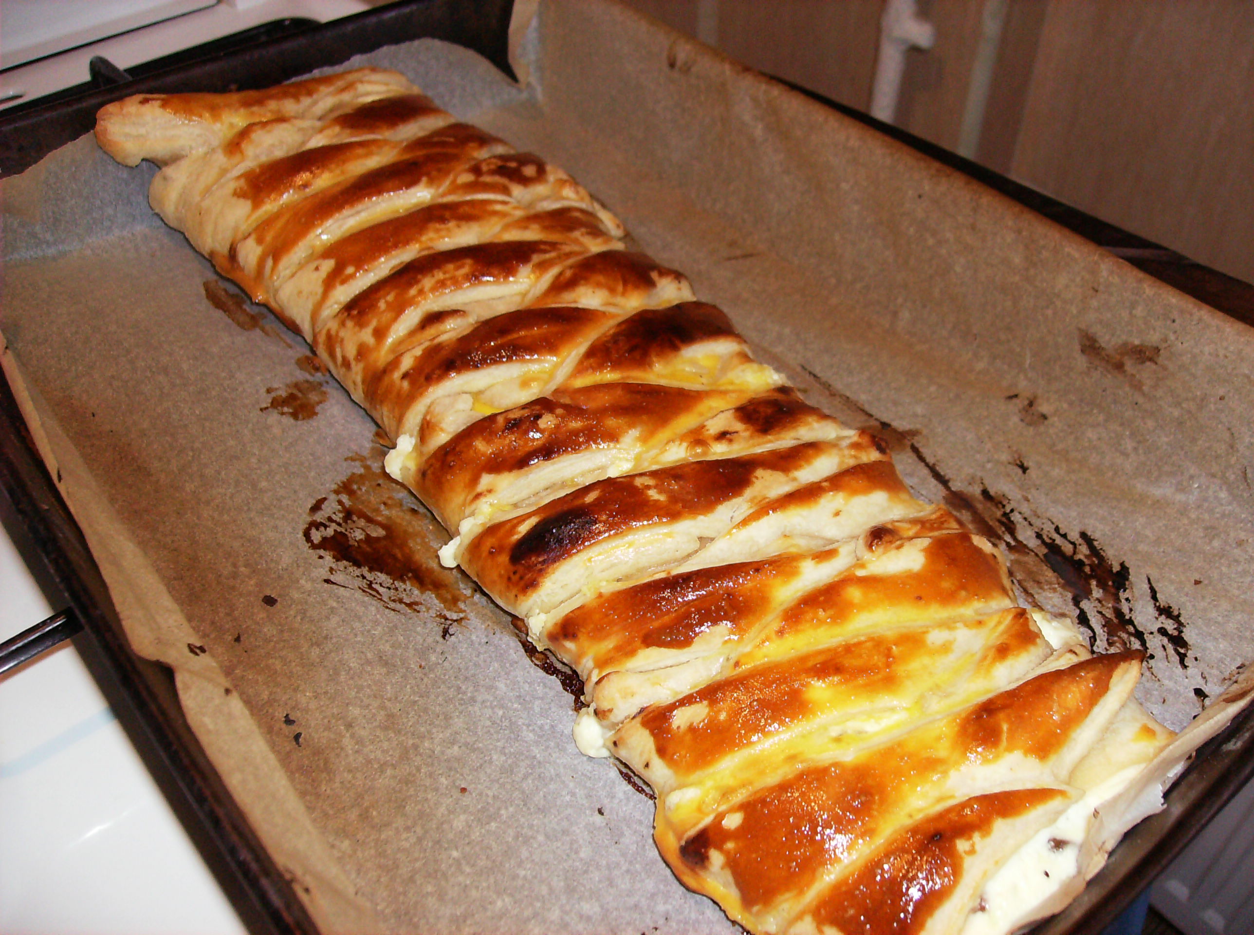 Strudel cu branza dulce