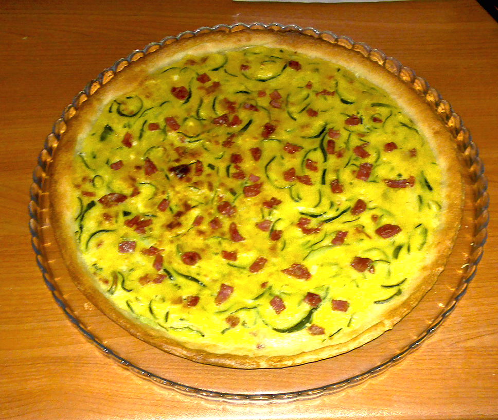 Quiche cu dovlecei si salam