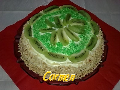 Tort cu crema de lamaie si  kiwi.