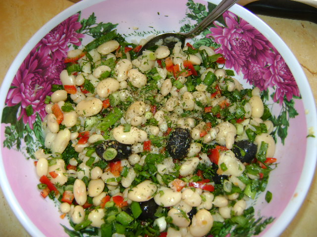 Salata de fasole