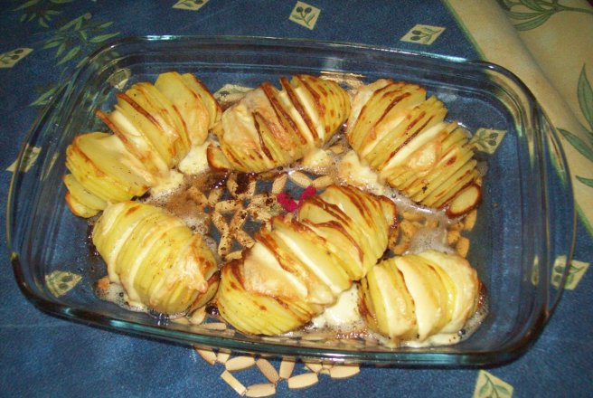 Cartofi Hasselback