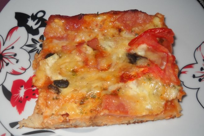 pizza cu blat de franzela