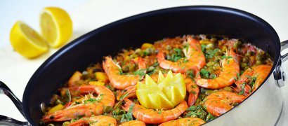 Paella cu fructe de mare