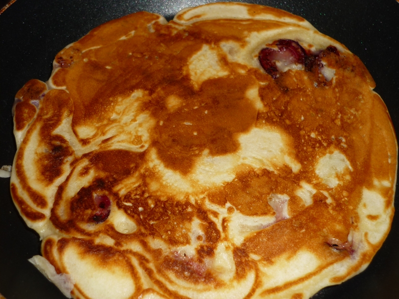 Pancakes cu cirese si rom