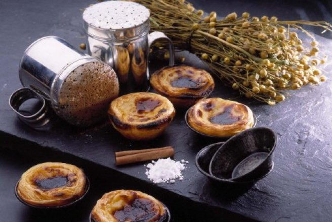 Tarta cremoasa ("Pastel de Nata")