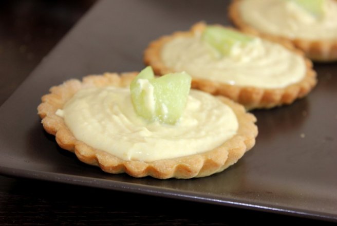 Mini tarte cu crema de pepene galben (melon curd)