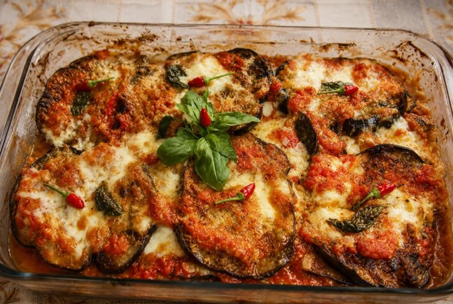 Vinete la cuptor cu mozzarella si cascaval