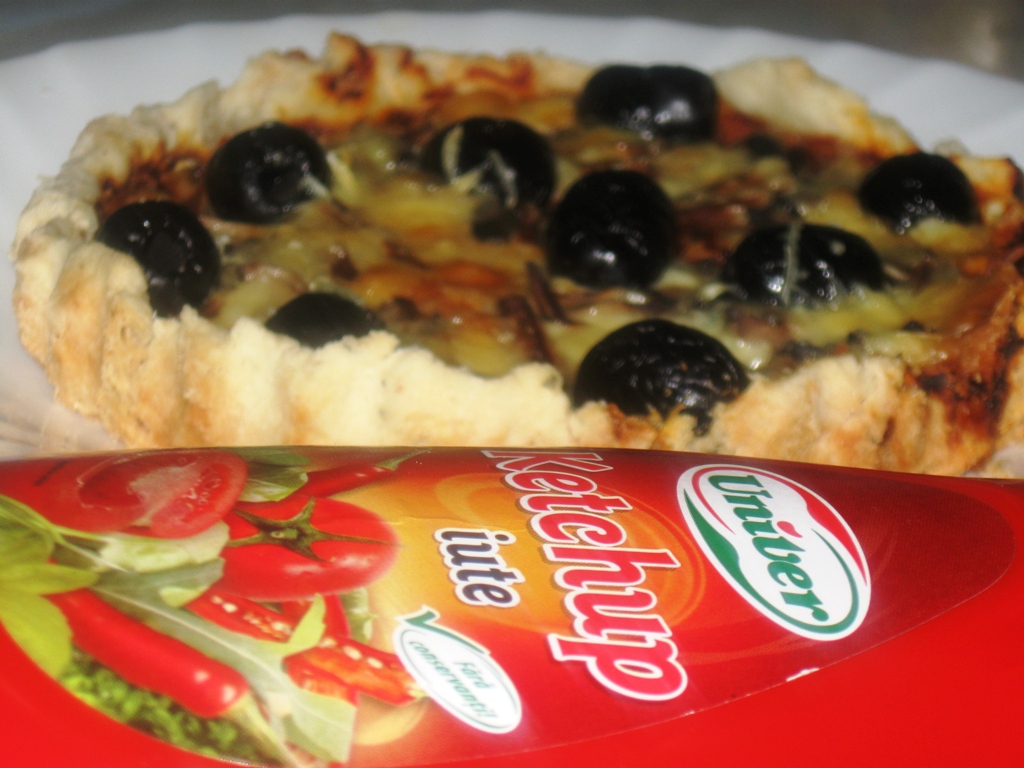 Pizza cu ciuperci