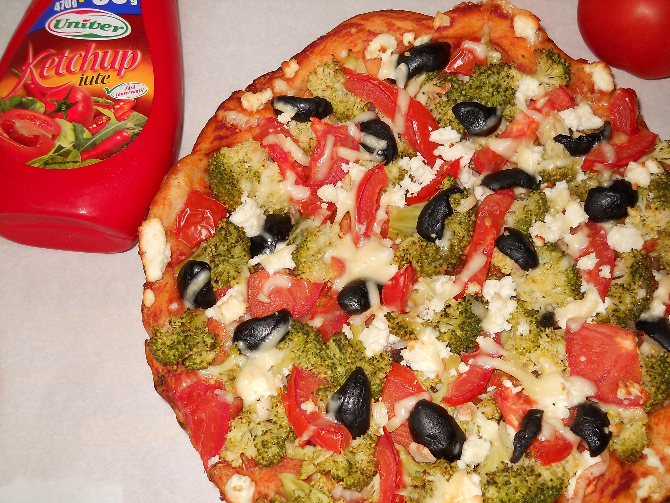 Pizza cu brocoli