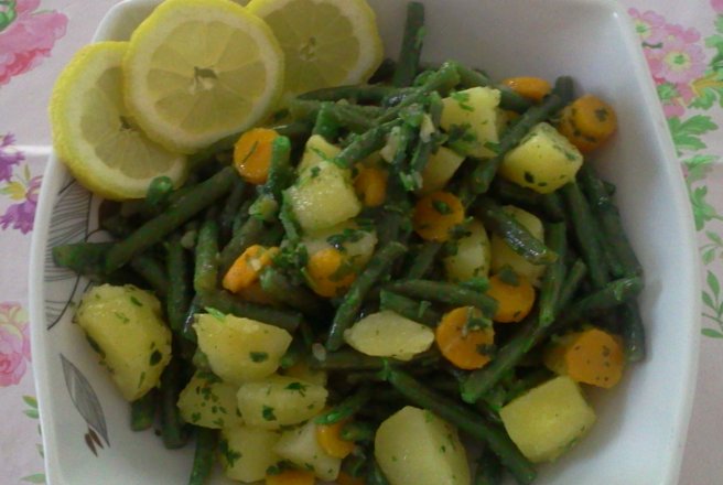 Salata de legume