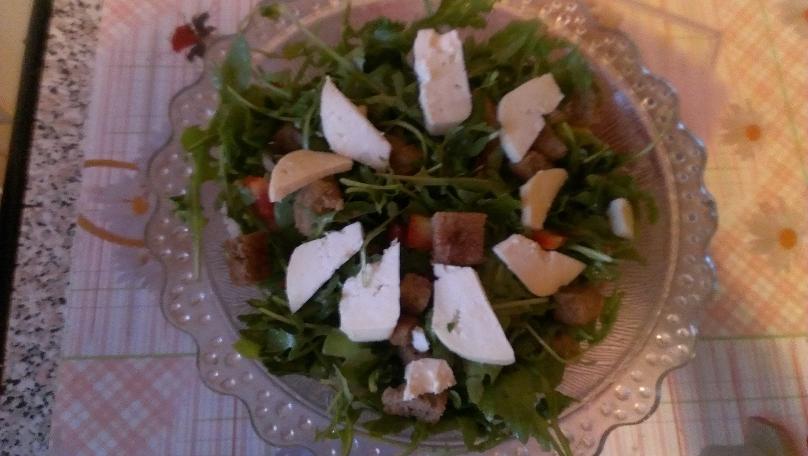 Salata de rucola cu crutoane