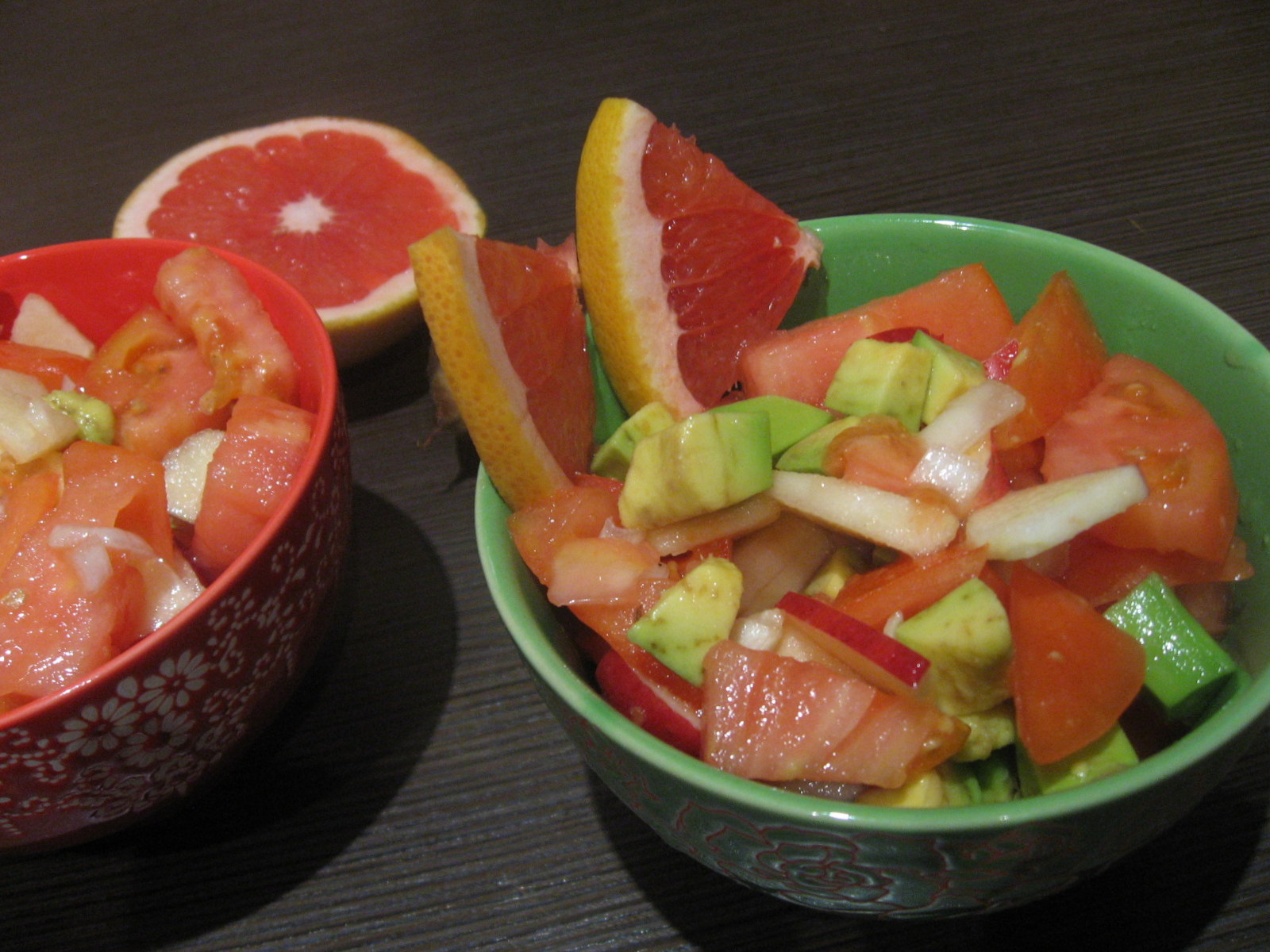 Salata de avocado cu grapefruit