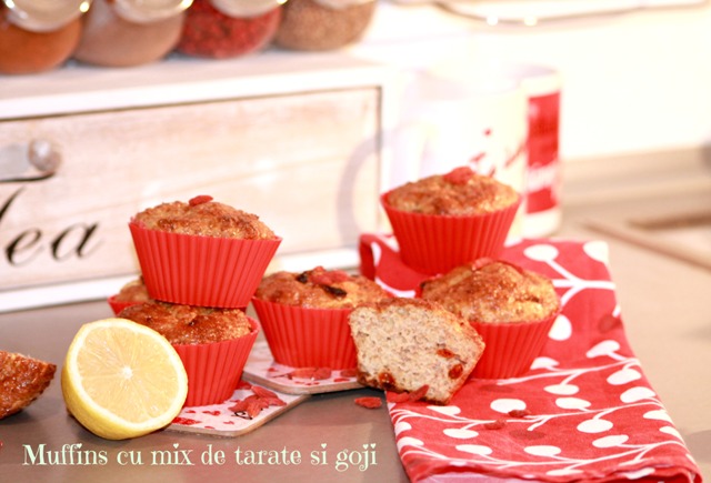 Muffins cu mix de tarate si goji