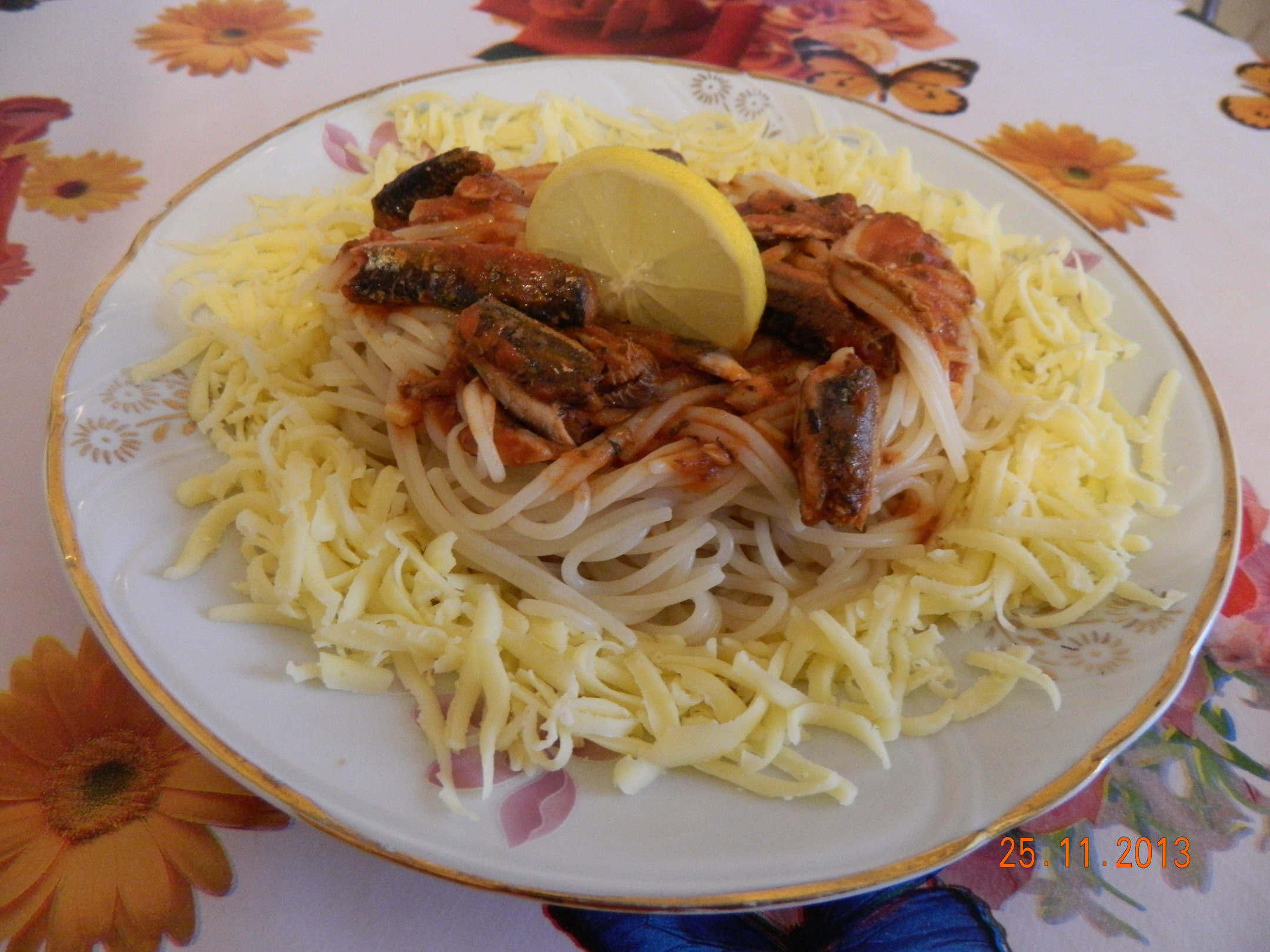 Spaghete cu sardine