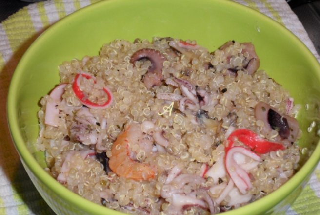 Quinoa cu fructe de mare