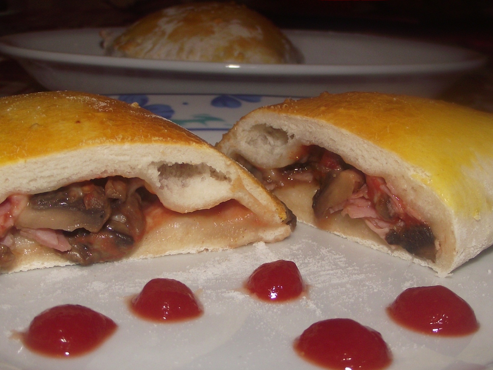 Pizza Calzone