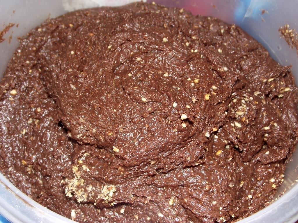 Fursecuri cu ciocolata si nuca (chocolate crinkles)