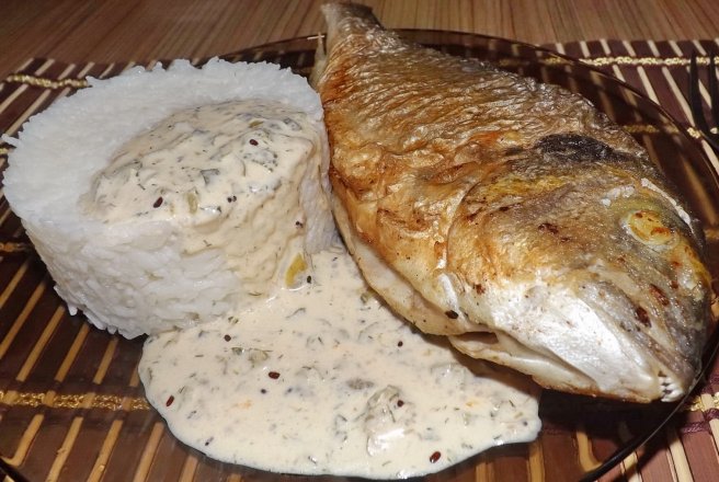 Dorada prajita cu orez basmati si sos remoulade