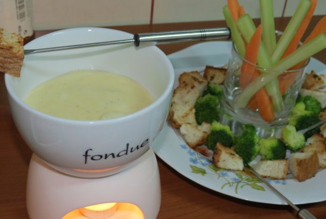 Fondue cu branza Delaco si legume