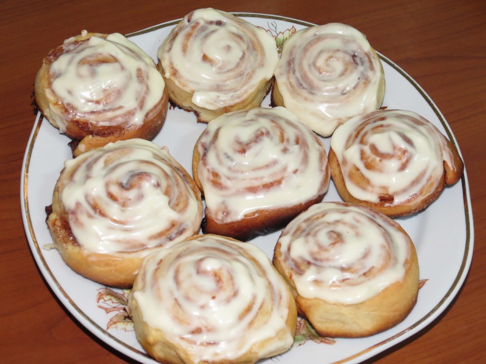 Cinnabons