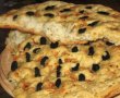 Focaccia cu masline si usturoi-0