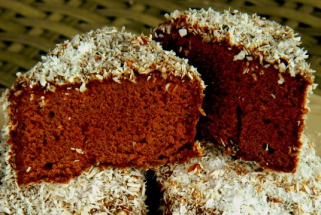 Prajitura Lamington de ciocolata