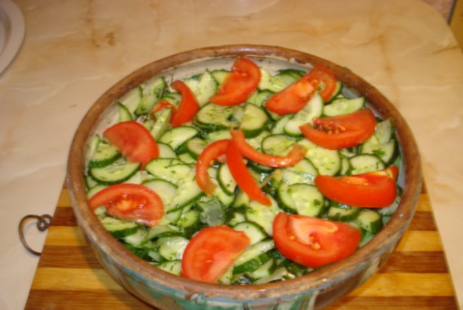 Salata de castraveti