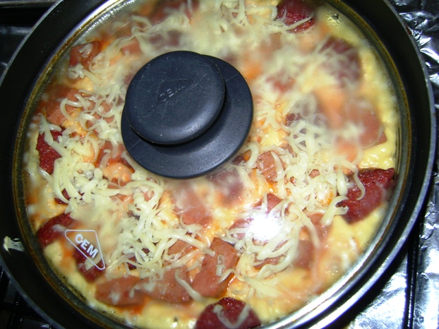 Pizza rapida la tigaie