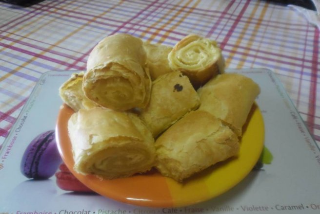 Strudele cu branza dulce