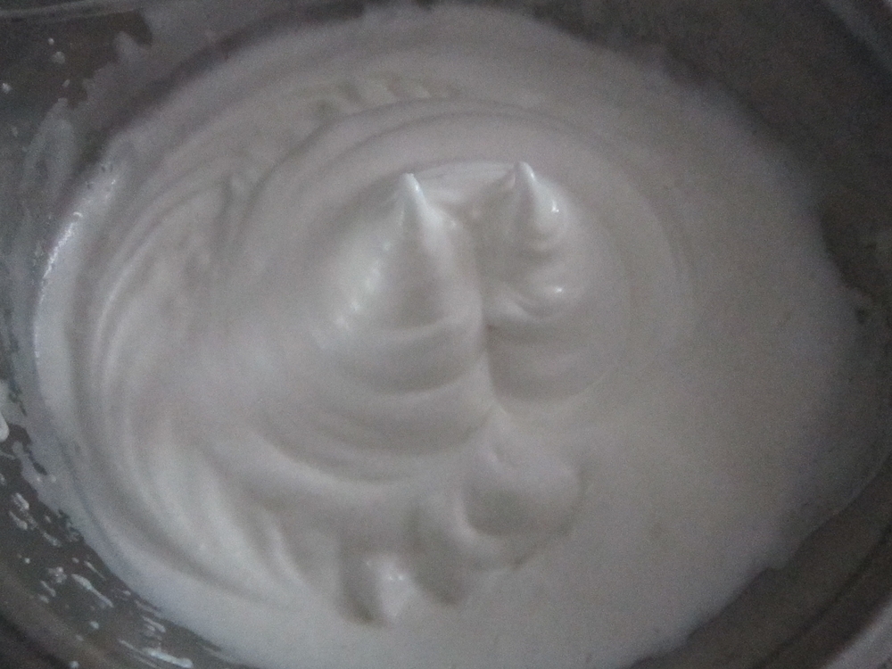 Tort cu crema de capsune si mascarpone