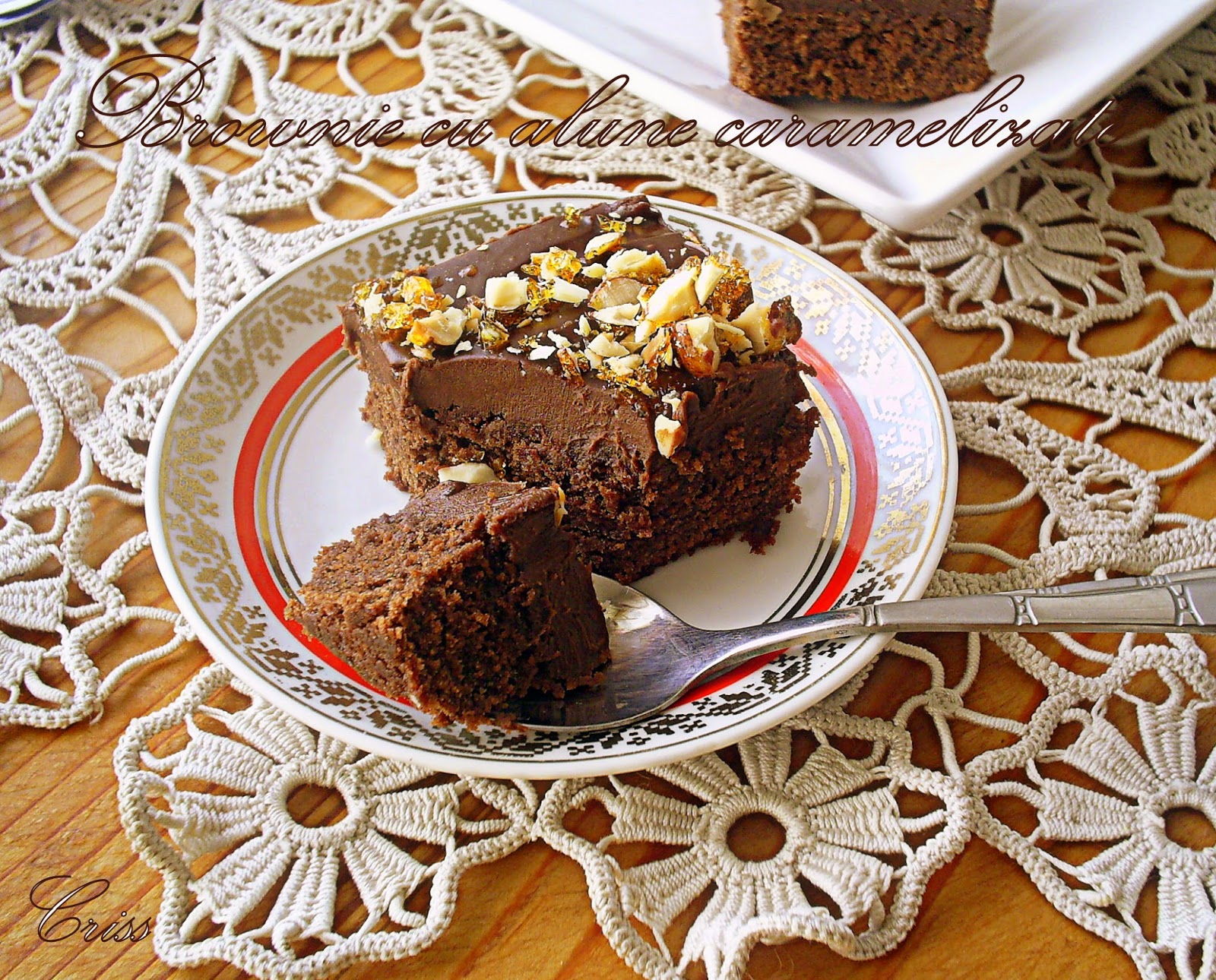 Brownie cu alune caramelizate