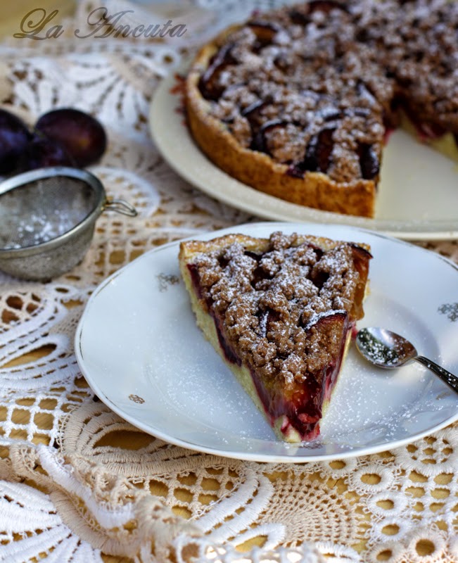 Tarta cu prune si scortisoara