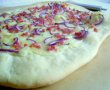 Flammkuchen cu sunca si ceapa-5