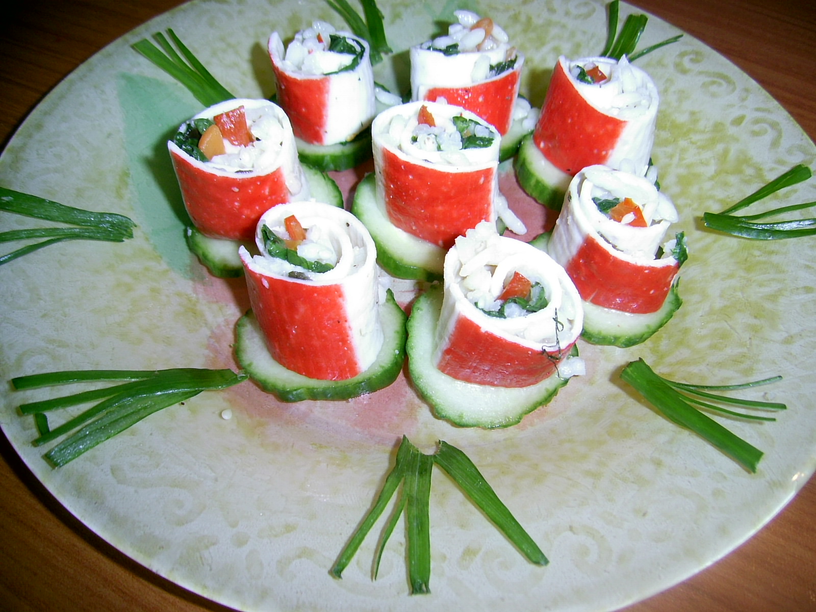 Rulouri cu surimi