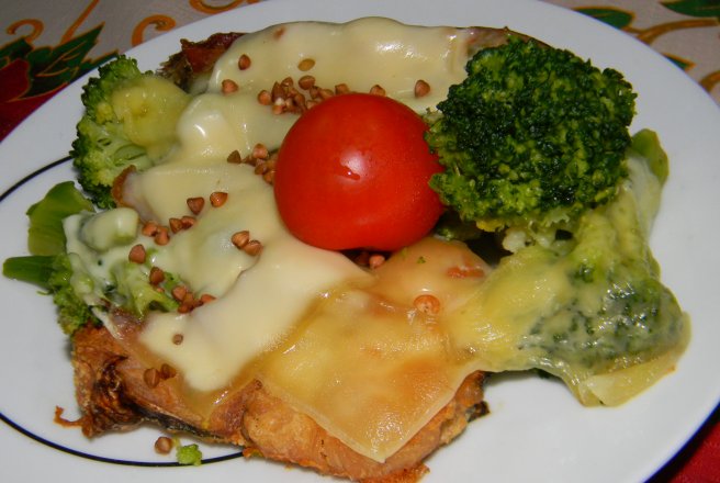 Somn gratinat si broccoli