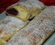 Strudel cu branza si visine-27