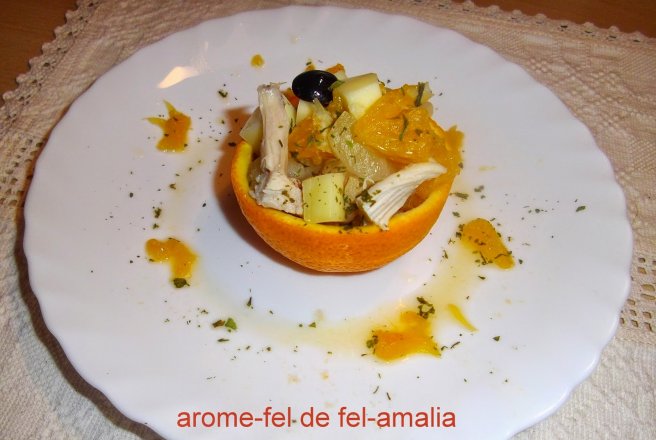 SALATA DE PUI IN PORTOCALA